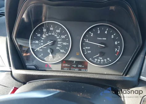 2016 BMW X1 xDrive28I z USA, uszkodzony, nr VIN WBXHT3C37GP881303